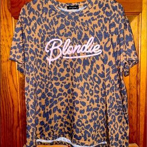 Cheetah print t shirt blouse Blondie